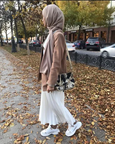 Исламские Девушек В Хиджабе Картинки человек в одежде