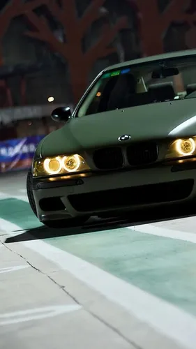 Bmw E39 Обои на телефон автомобиль на улице