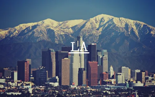 Los Angeles Обои на телефон город с горой на заднем плане