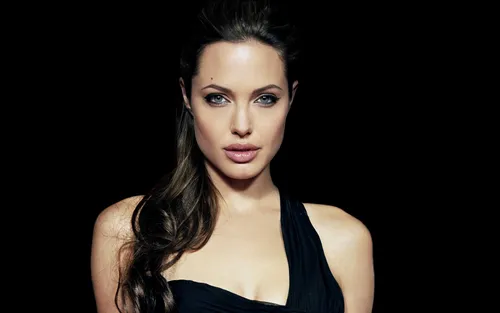 Анджелина Джоли Обои на телефон в высоком качестве