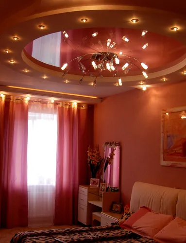 Натяжные Потолки Фото спальня с розовыми шторами