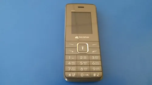 Микромакс Обои на телефон мобильный телефон на синем фоне