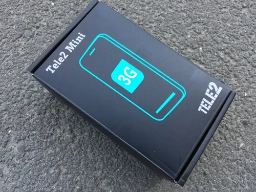 Теле2 Мини Обои на телефон черная прямоугольная коробка с логотипом