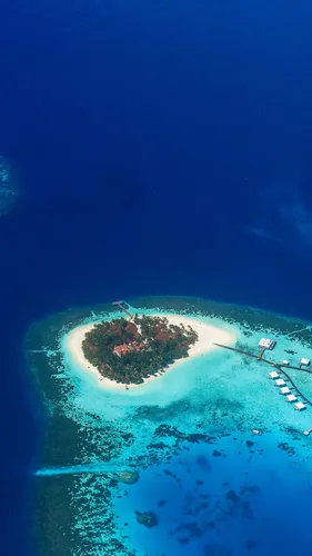 Остров Обои на телефон вид с воздуха на небольшой остров
