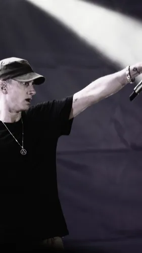 Джереми Говард, Eminem Обои на телефон мужчина в шляпе с микрофоном