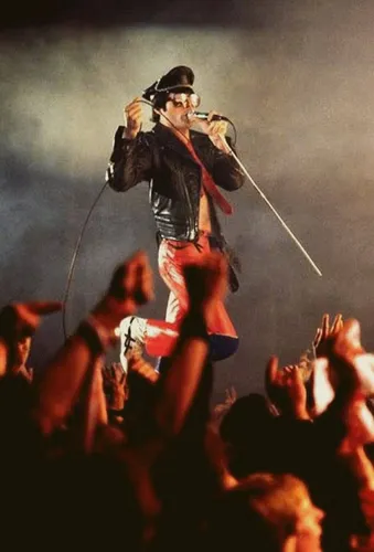 Freddie Mercury Обои на телефон фото для телефона
