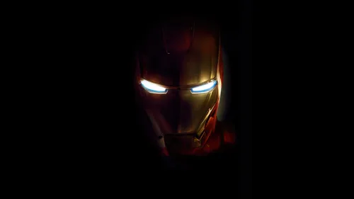 Iron Man Обои на телефон маска с подсветкой