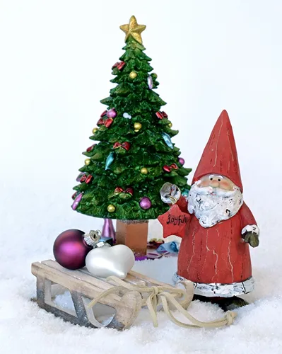 Дед Мороз Обои на телефон рождественская елка с подарками под ней