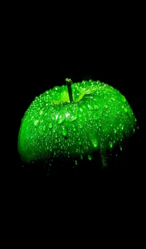 Инстаграм Обои на телефон зеленое яблоко на черном фоне