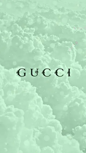 Gucci Обои на телефон белое облако с черным текстом