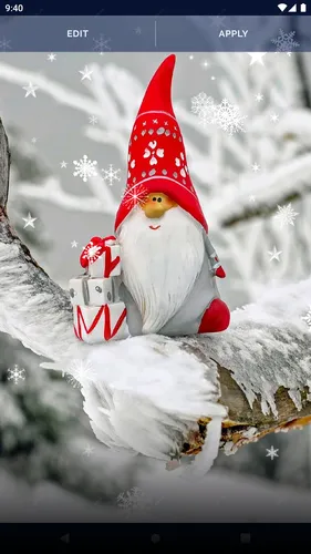 Бесплатные Зима Обои на телефон снеговик в красной шапке и шарфе в снежный день