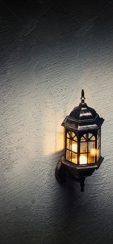 Гифки Обои на телефон лампа на стене