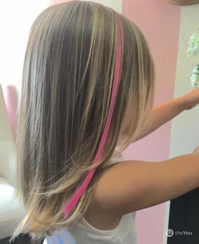 Девочек Фото женщина с розовыми волосами
