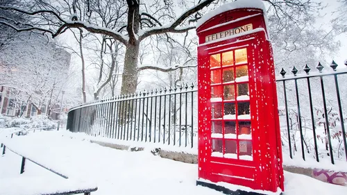 Зима Hd Обои на телефон красная телефонная будка в снегу