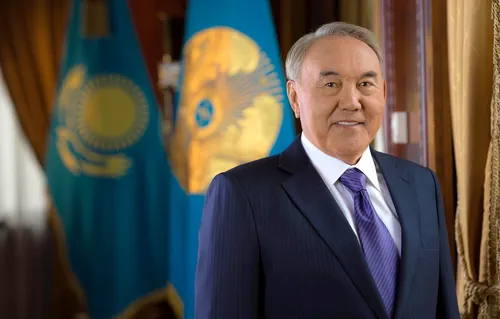 Нурсултан, Казахстан Обои на телефон мужчина в костюме и галстуке