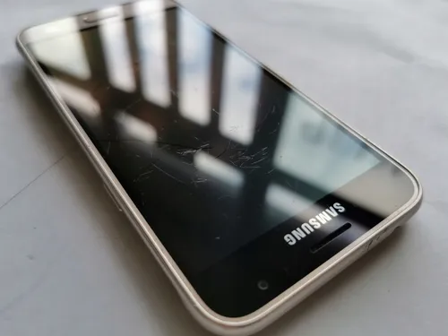 Samsung Galaxy J3 2016 Обои на телефон в хорошем качестве