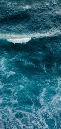 Алкатель Обои на телефон волна в океане