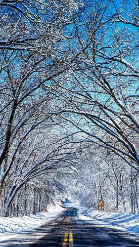 Андроид Зима Обои на телефон дорога со снегом на обочине