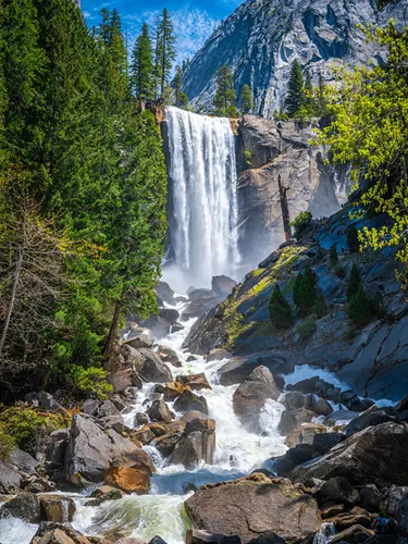 Водопад Горы Обои на телефон водопад в лесу