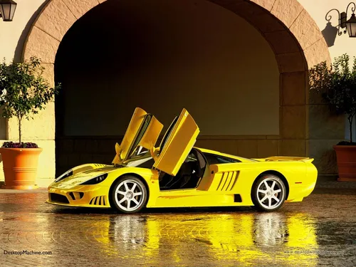 Красивые Машины Обои на телефон желтый спортивный автомобиль с открытыми дверями