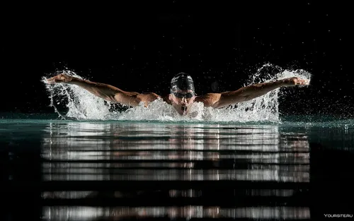 Нобухико Мацунака, Плавание Обои на телефон человек, плавающий в воде