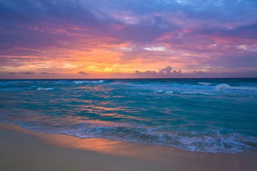 Рассвет На Море Обои на телефон пляж с волнами и закатом