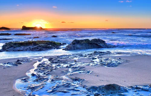 Рассвет На Море Обои на телефон пляж со скалами и водой