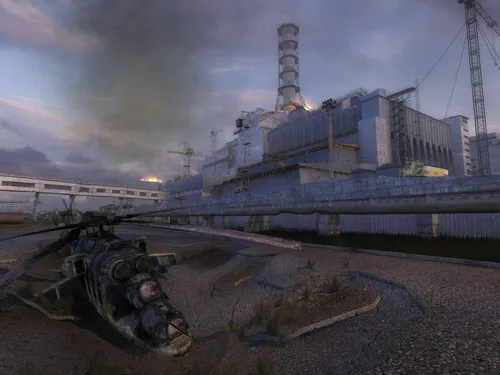 Чернобыль Обои на телефон фабрика с дымом, выходящим из нее