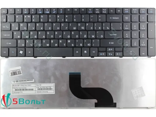 Клавиатура Фото черная клавиатура на белой поверхности