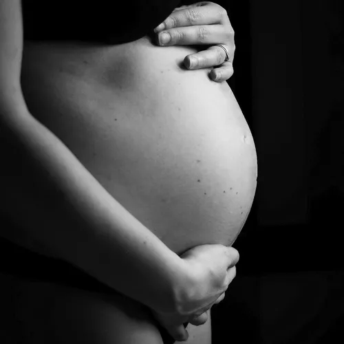 Выкидыш 16 Недель Фото крупный план живота беременной женщины