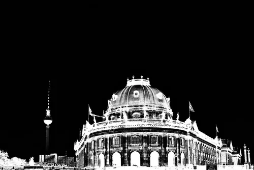 Черно Белое Фото большое здание с купольной крышей