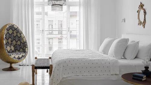 Дизайн Спальни Фото кровать с белыми простынями