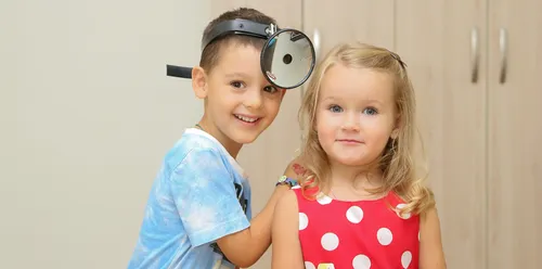 Запущенный Гайморит Фото пара детей в очках