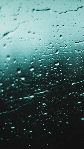 Дождь Обои на телефон много капель воды на поверхности