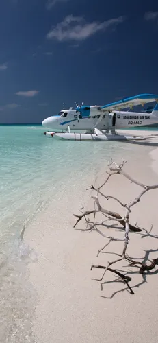 Мальдивы Обои на телефон самолет на воде