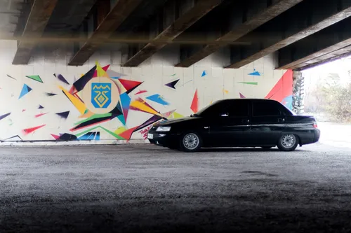 Бпан Обои на телефон черный автомобиль, припаркованный под мостом