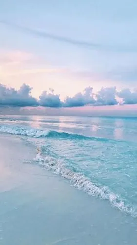 Нежно Голубые Обои на телефон пляж с волнами