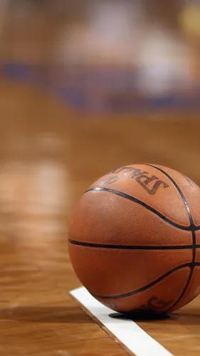 Баскетбол Обои на телефон баскетбольный мяч на столе